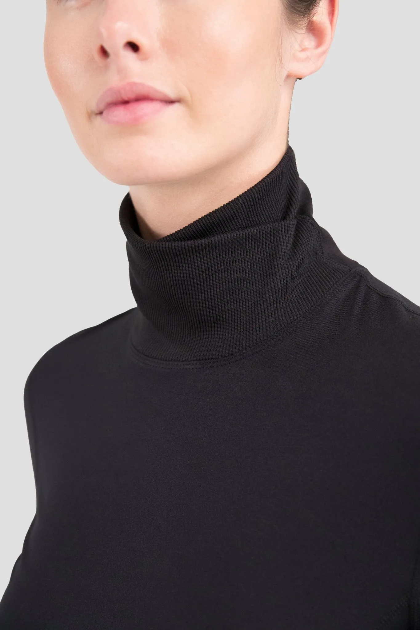 2.0 Women's Cloud Nine Midweight Performance Thermal Turtleneck