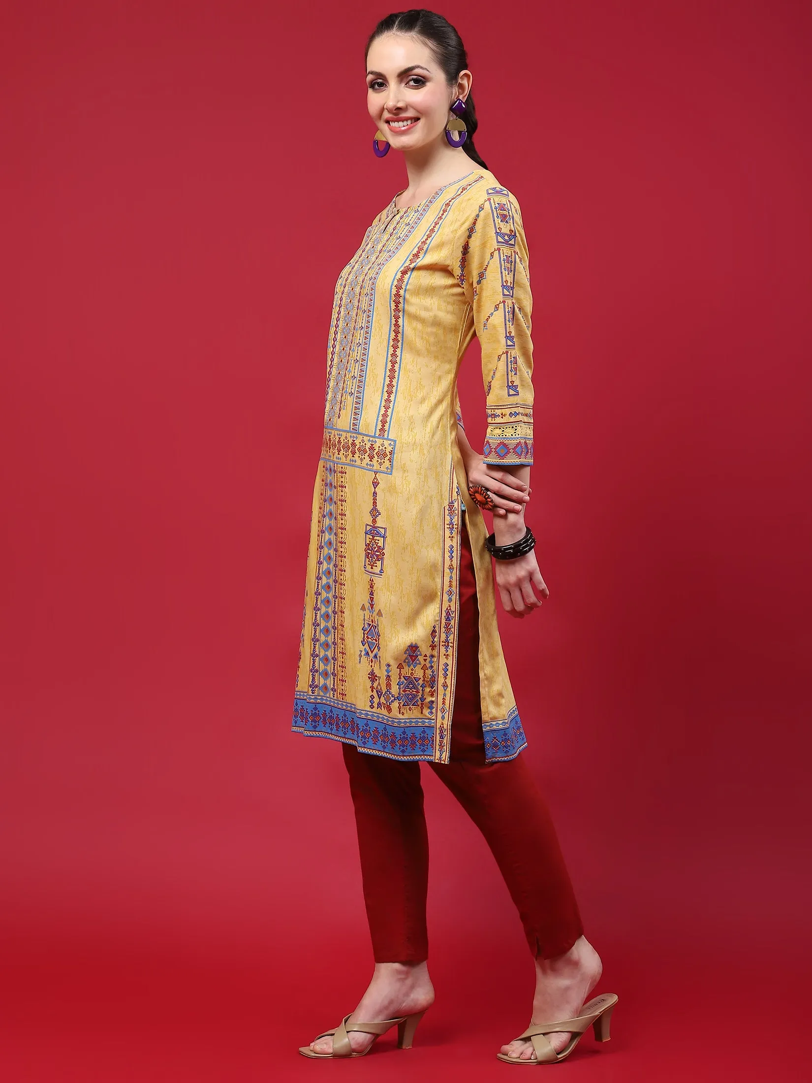 Indiessence Women Mustard Geometric Printed Kurta