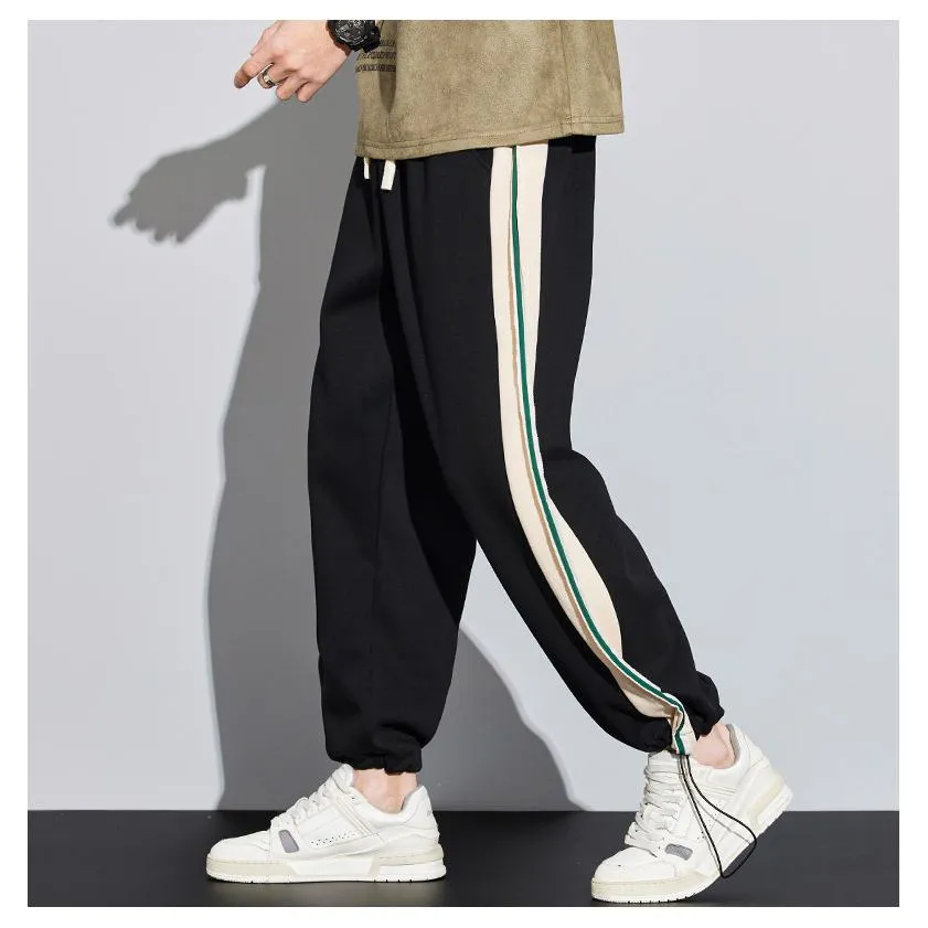 Knitted Sports Drawstring Tapered Wide-Leg Sweatpant