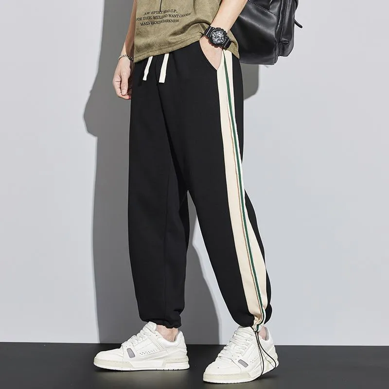 Knitted Sports Drawstring Tapered Wide-Leg Sweatpant