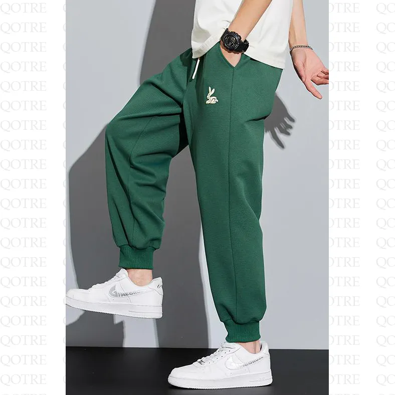 Knitted Tapered Loose Fit Trendy Sports Sweatpant