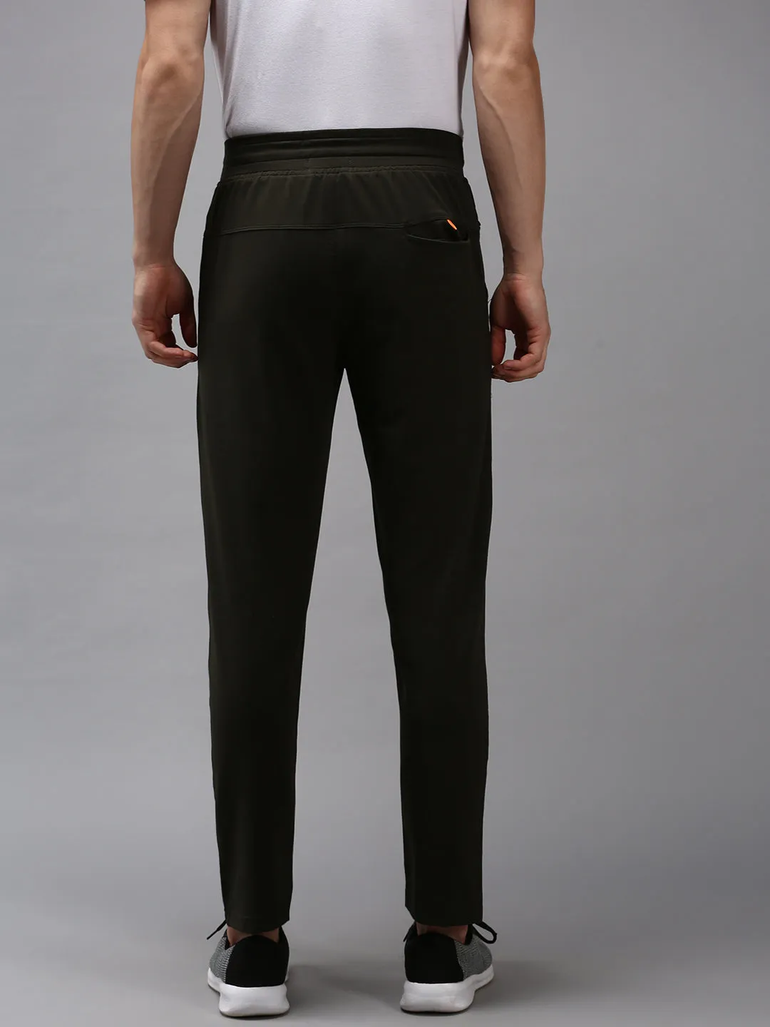 Men Olive Solid Track Pant