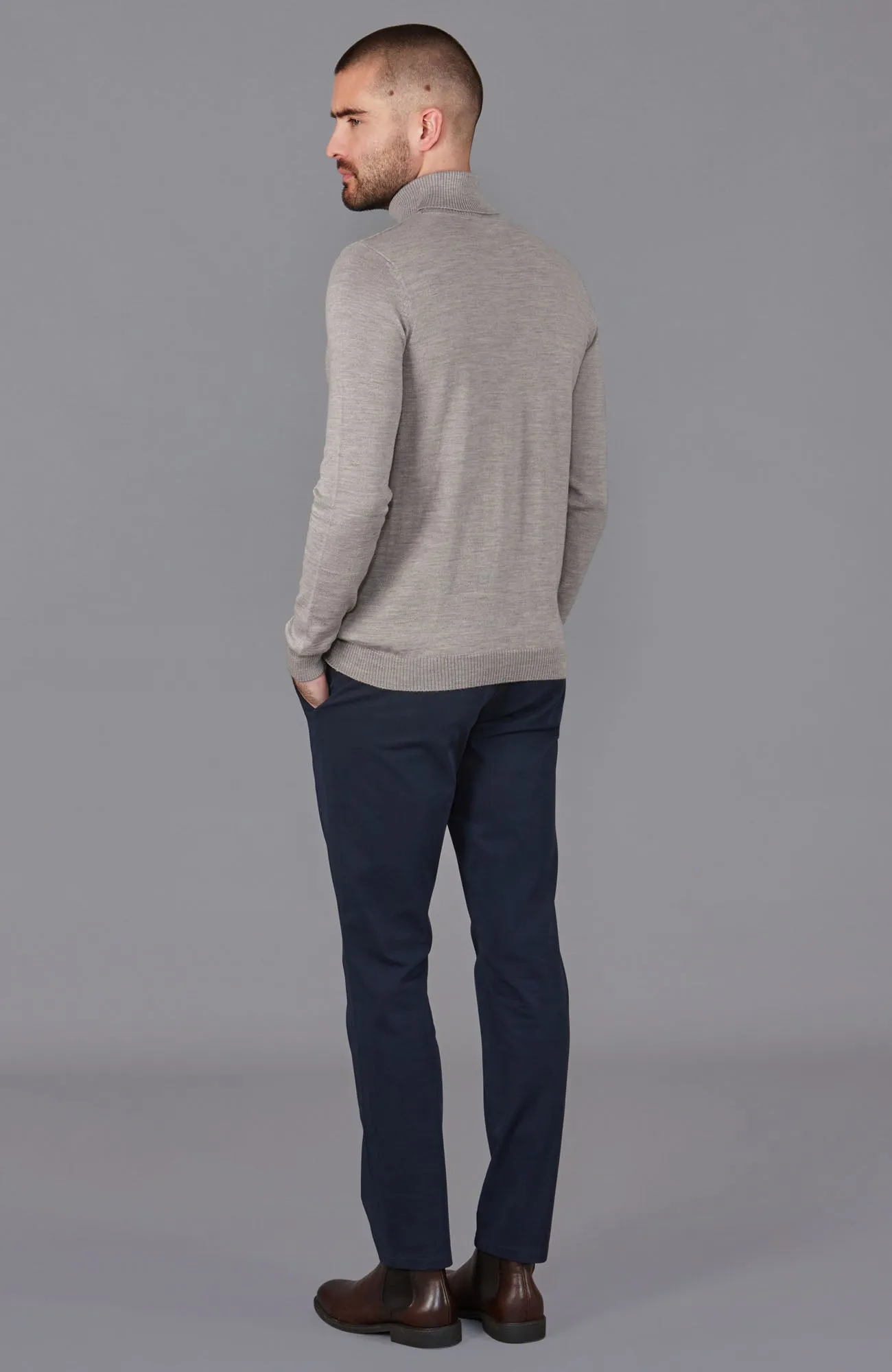 Mens Extra Fine Merino Wool Roll Neck Jumper