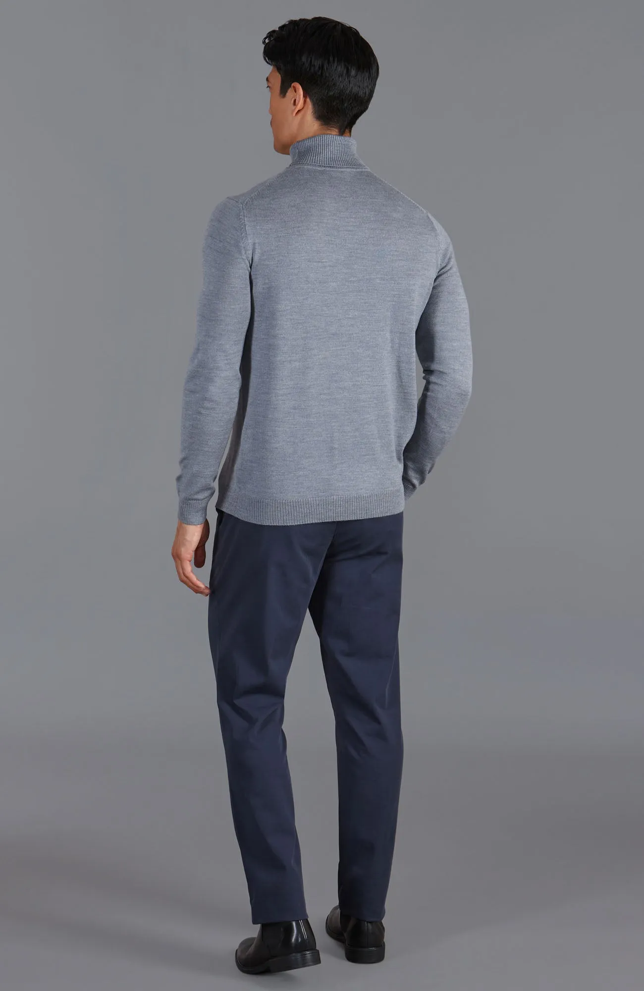 Mens Extra Fine Merino Wool Roll Neck Jumper