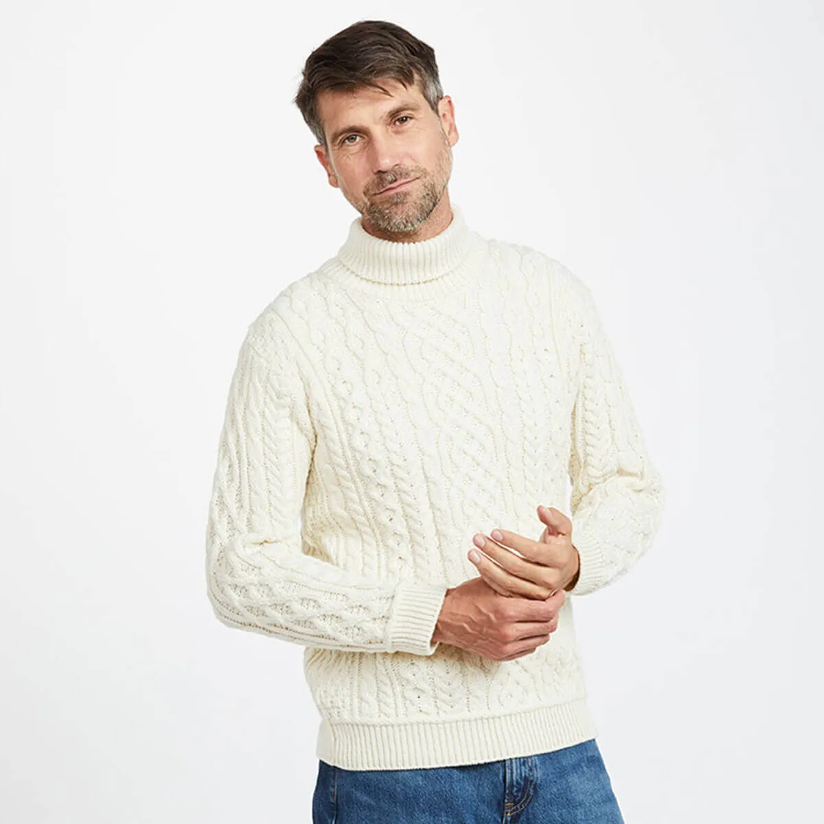 Men's Traditional Turtleneck Aran Sweater