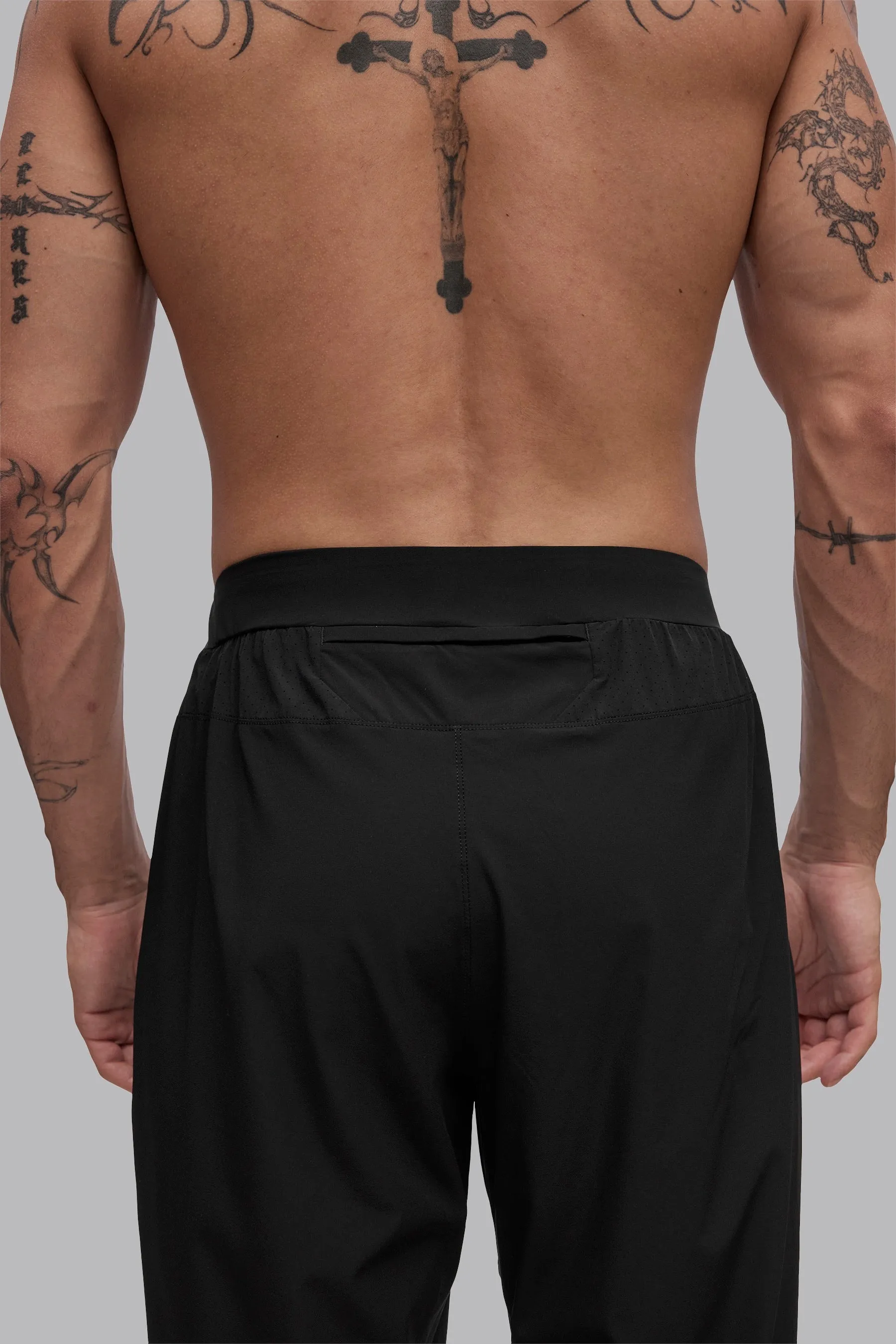 V_LYTE TAPERED JOGGERS - Black